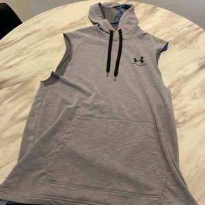 Under armor sleeveless hoodie